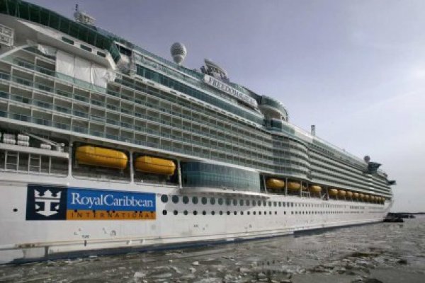 700 de români au dat 700.000 euro pentru croaziere în Mediterana